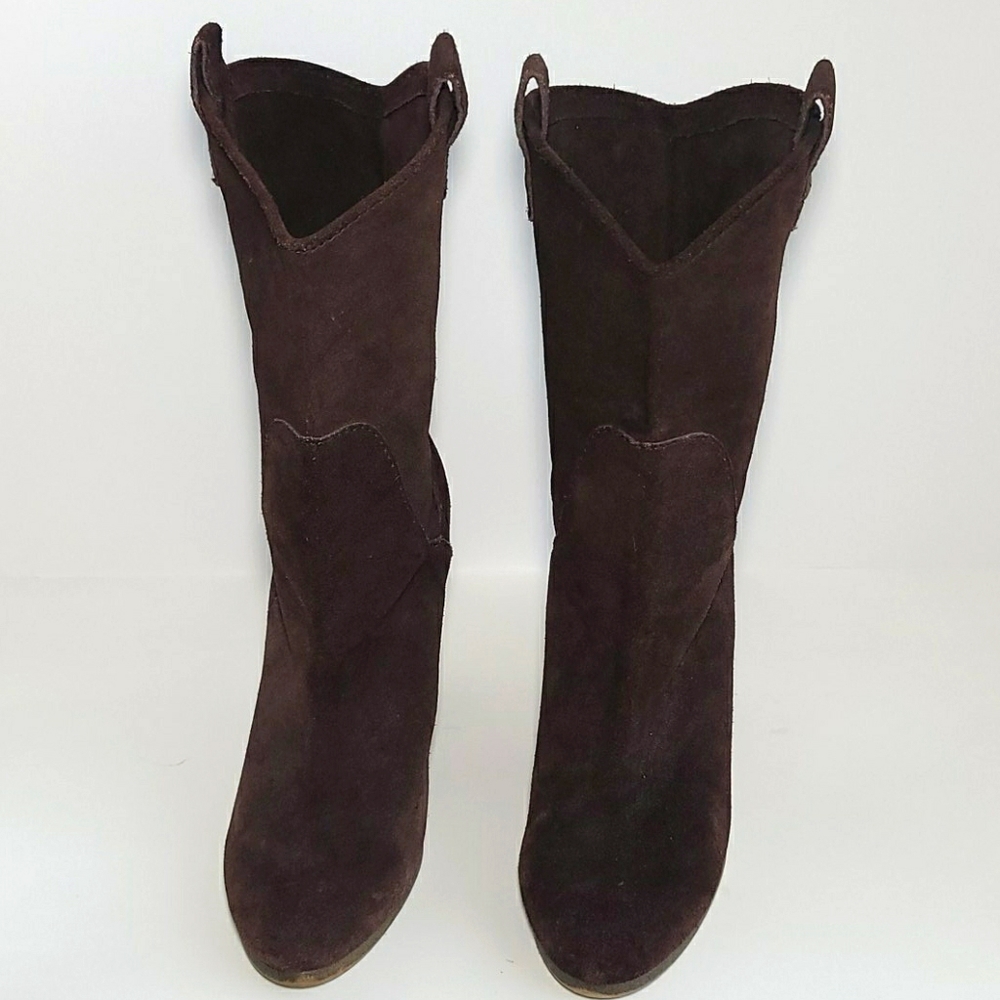 American Eagle Outfitters leather boot with heal